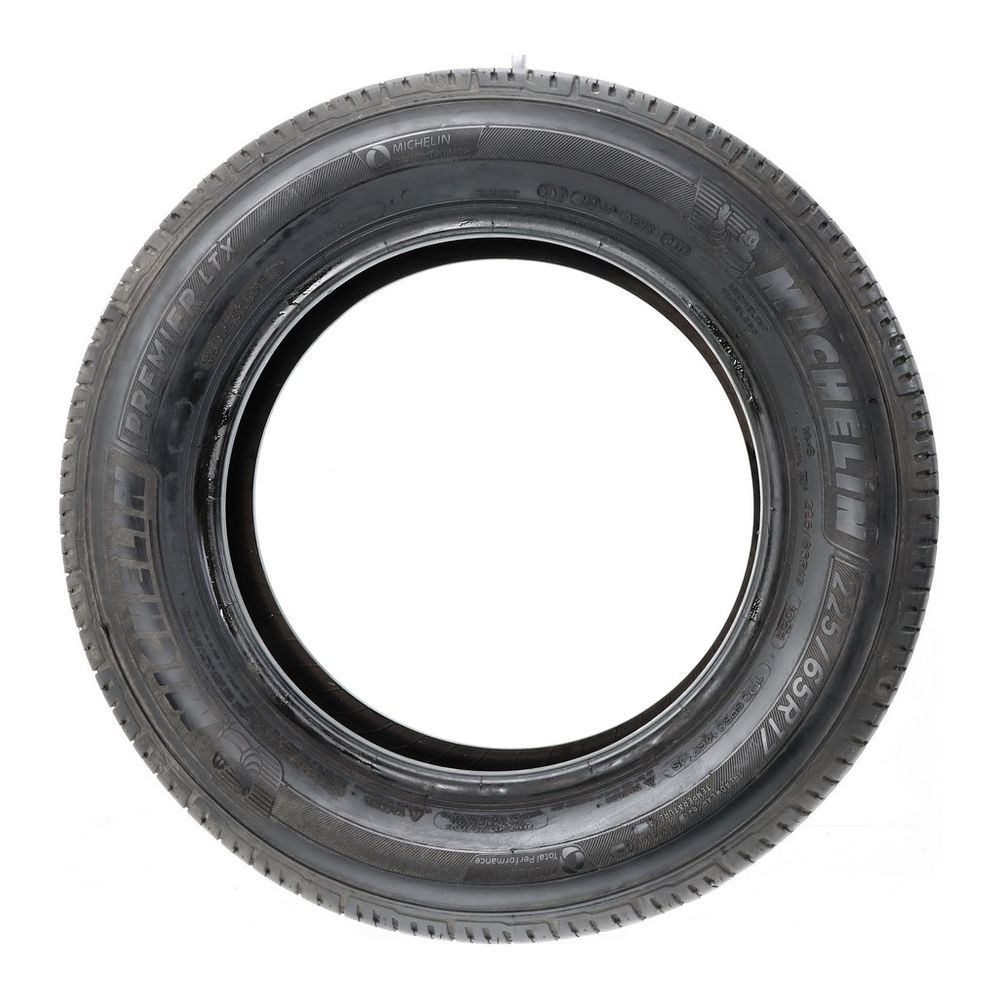 Set of (4) Used 225/65R17 Michelin Premier LTX 102H - 6-6.5/32 - Image 3
