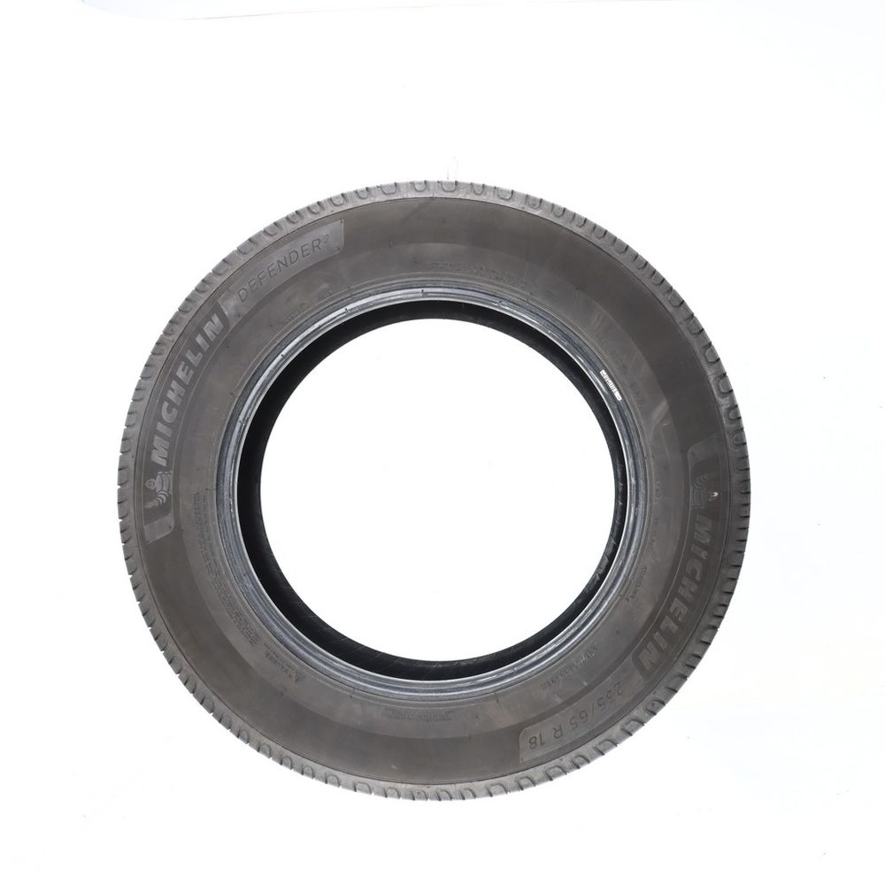 Set of (2) Used 235/65R18 Michelin Defender 2 106H - 8-9/32 - Image 3
