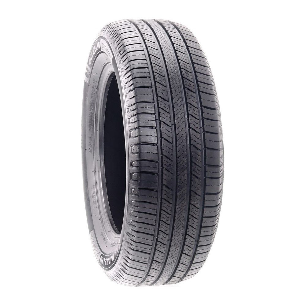 Set of (4) New 245/60R18 Michelin Defender 2 105H - 10.5/32 - Image 1