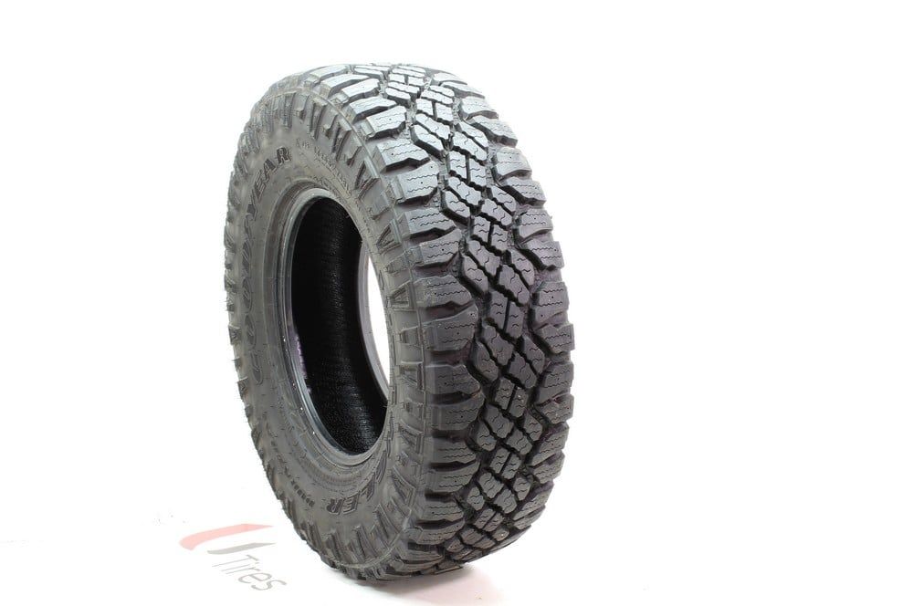 Used LT 265/75R16 Goodyear Wrangler Duratrac 112/109Q E - 15/32 - Image 1
