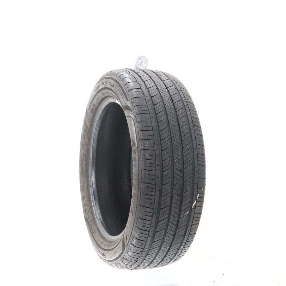 Used 235/55R19 Goodyear Assurance Finesse 101H - 7.5/32 - Image 1