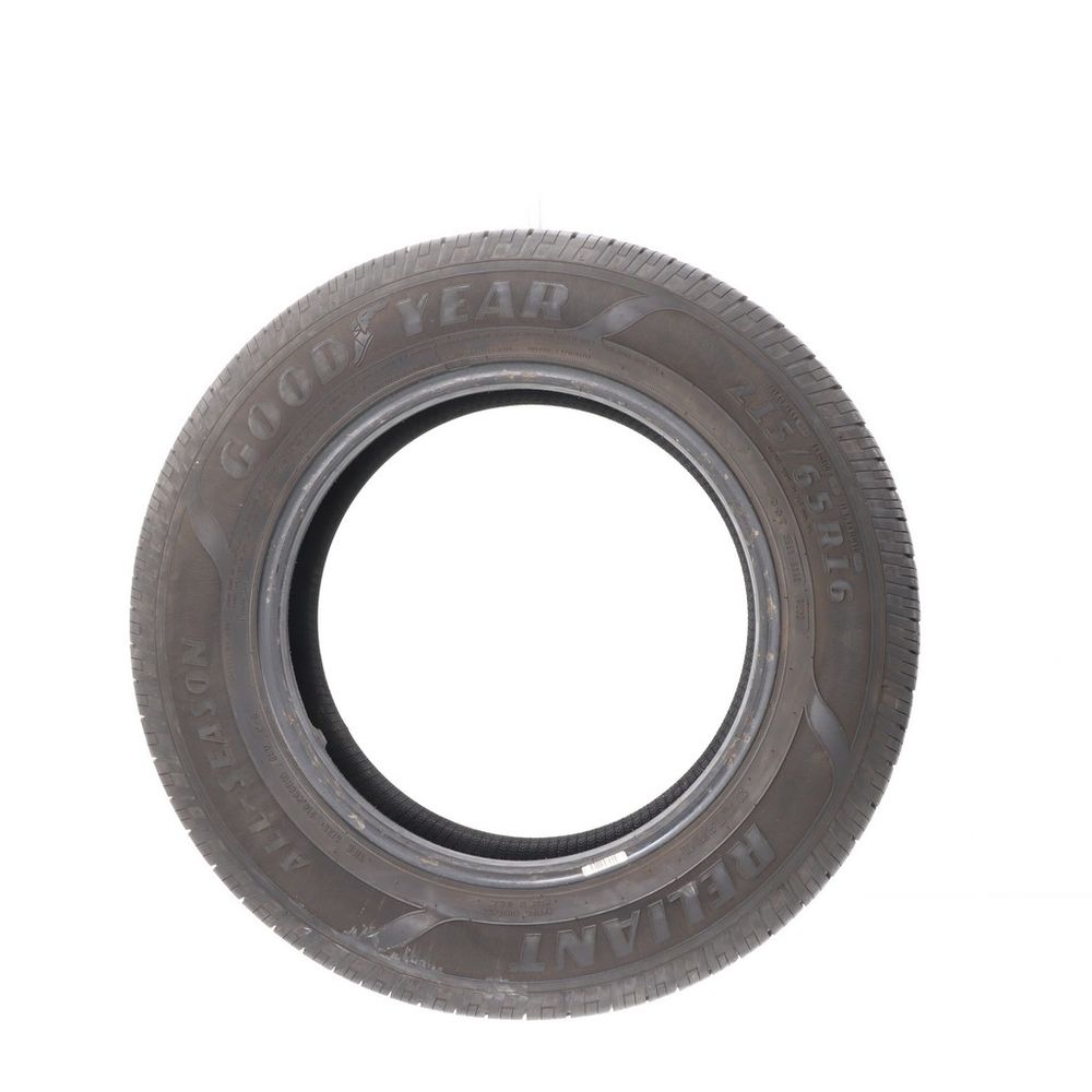Used 215/65R16 Goodyear Reliant All-season 98V - 8.5/32 - Image 3