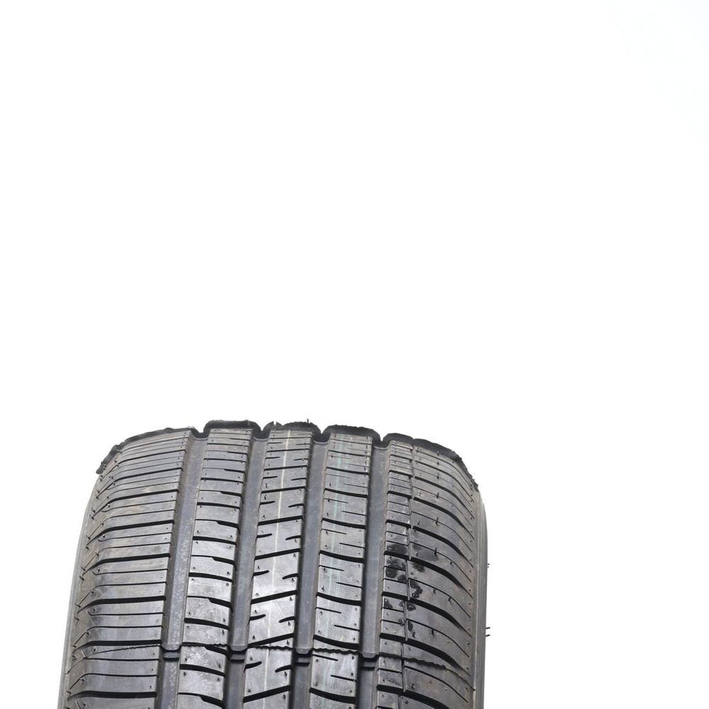 New 235/50R17 Kenda Vezda Touring A/S 96V 10.5/32 Utires