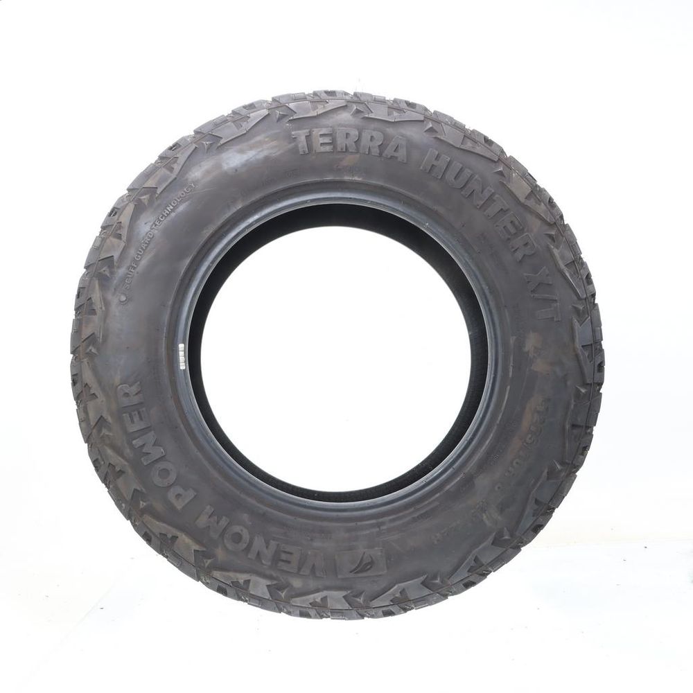 Used LT 275/70R18 Venom Power Terra Hunter X/T 125/122R E - 5/32 - Image 3