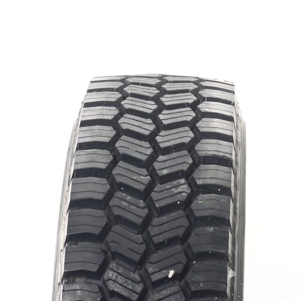 Used 265/70R19.5 Michelin XDE2+ 140/138M - 24/32 - Image 2