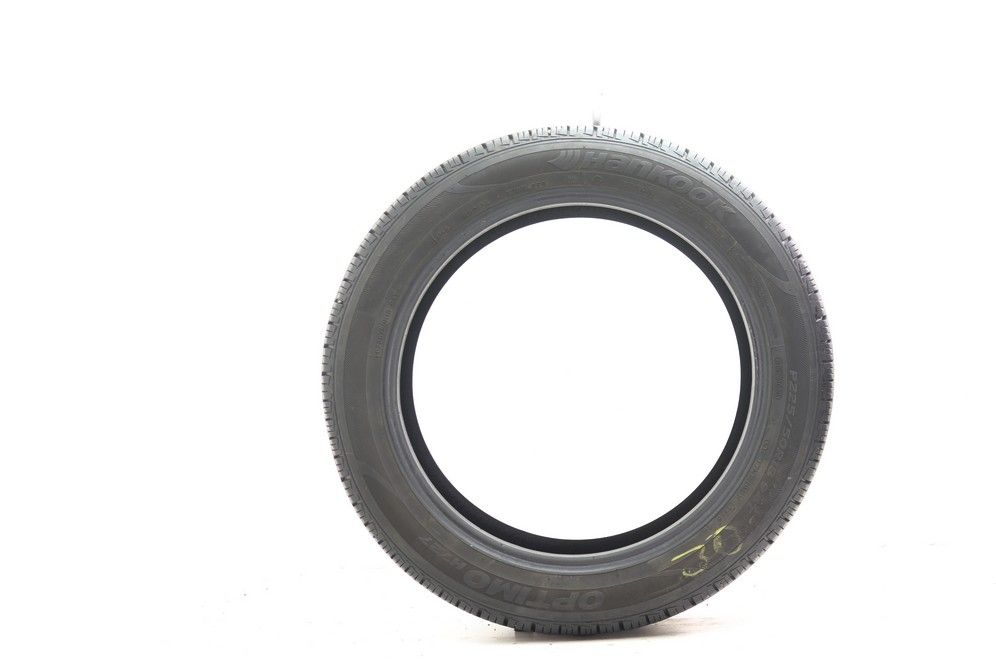 Used 225/50R18 Hankook Optimo H727 94T - 8.5/32 - Image 3