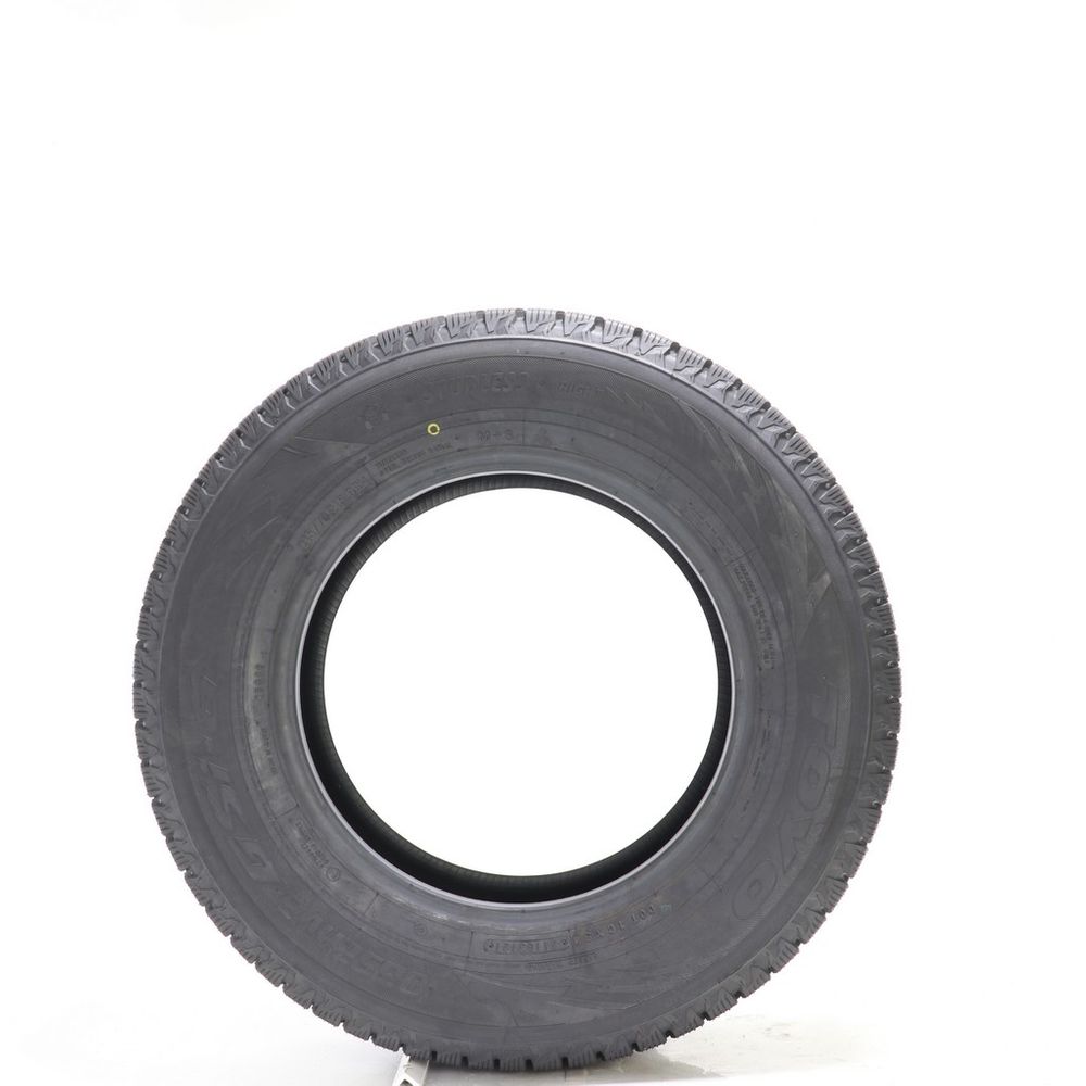 New 215/70R15 Toyo Observe GSi-6 98H - Image 3