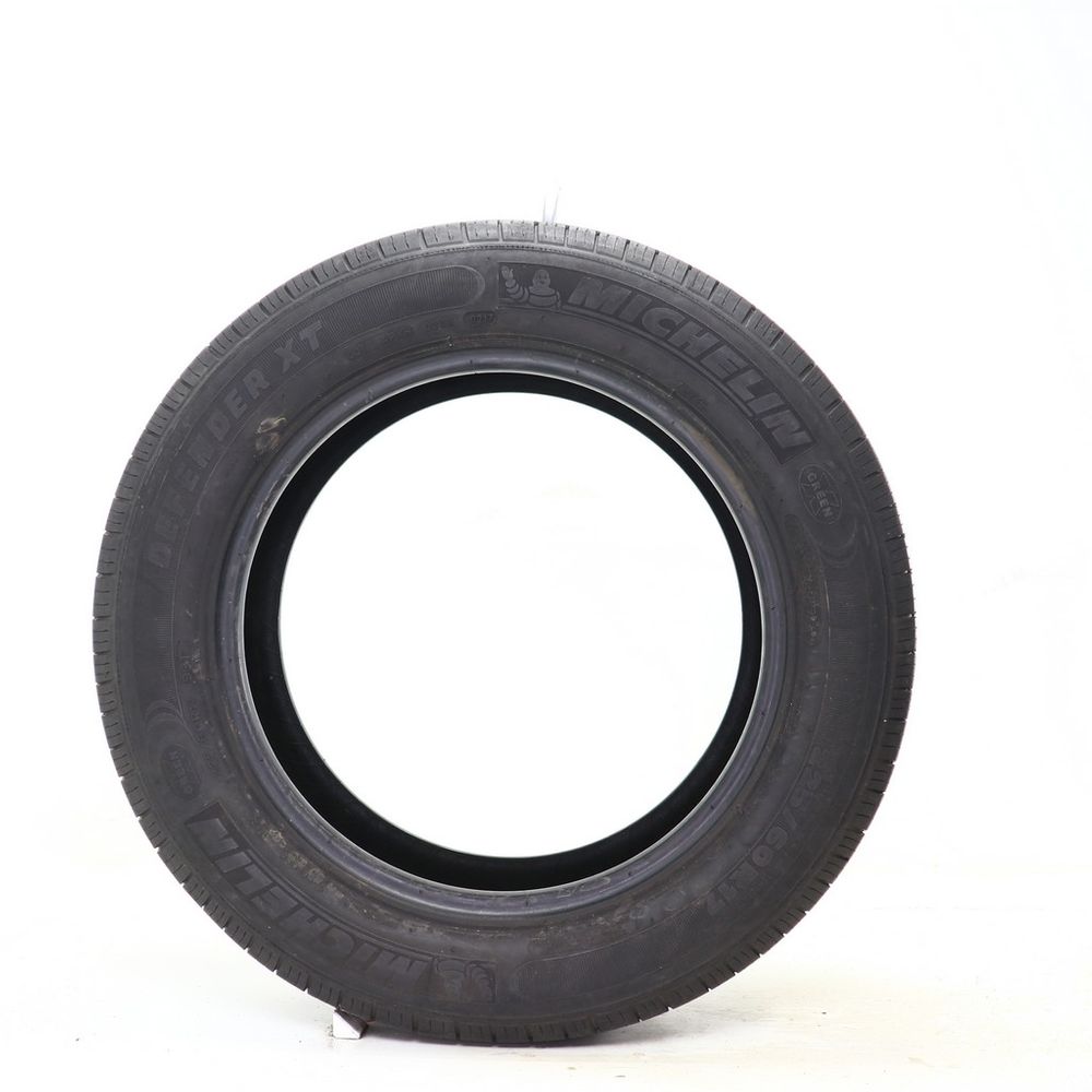 Set of (2) Used 225/60R17 Michelin Defender XT 99T - 6.5/32 - Image 3