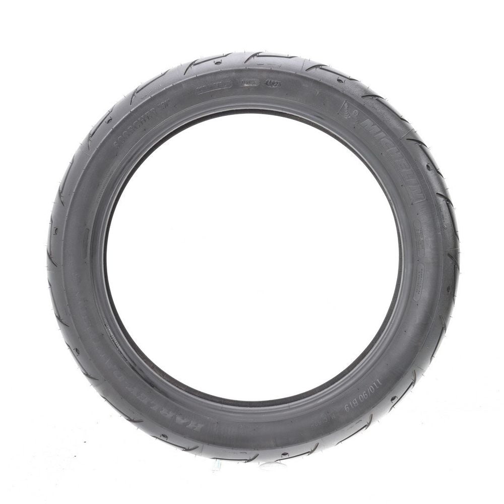 New 110/90B19 Michelin Harley Davidson Scorcher 31 M/C 62H - Image 3