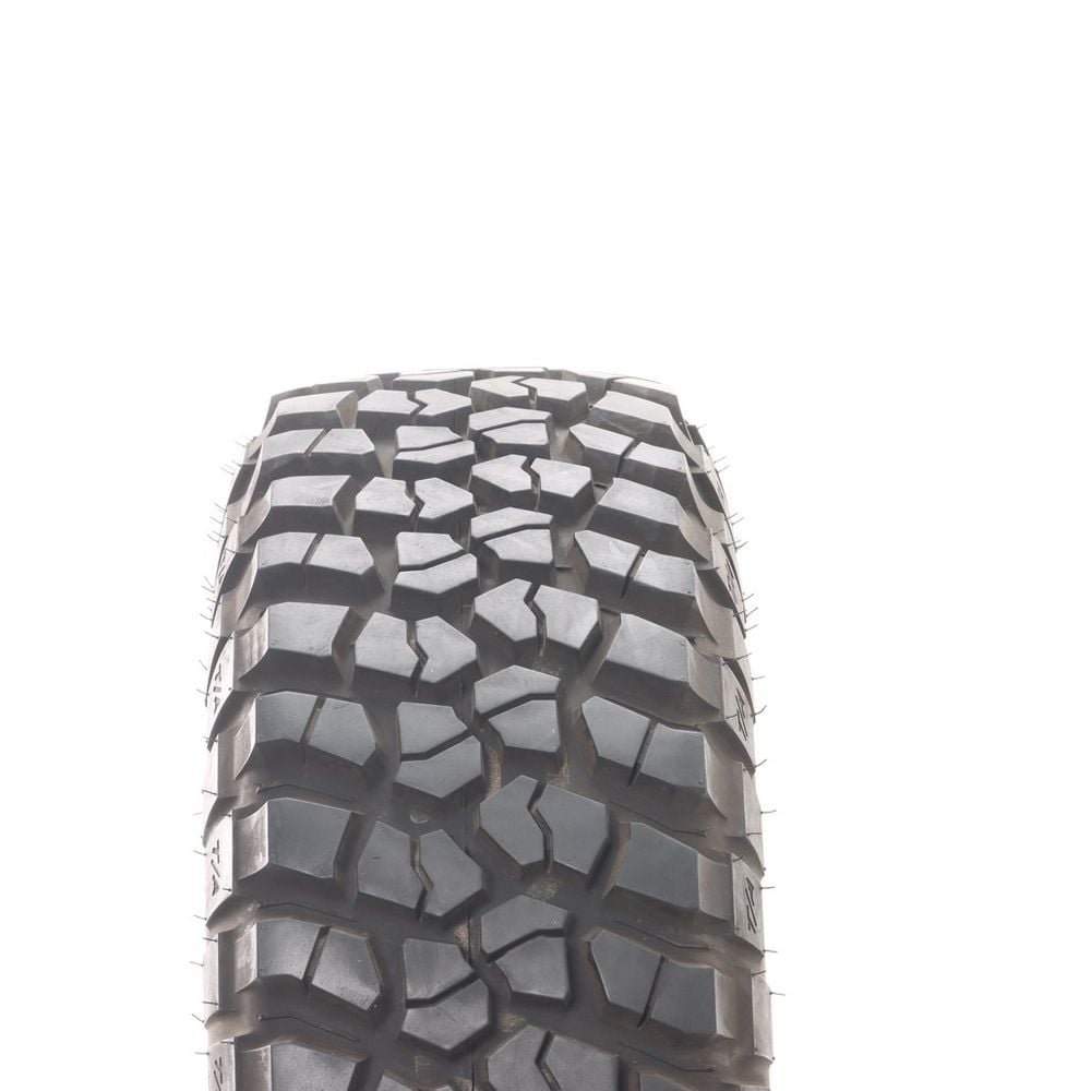 Used LT 31X10.5R15 BFGoodrich Mud-Terrain T/A KM2 109Q C - 16.5/32 - Image 2