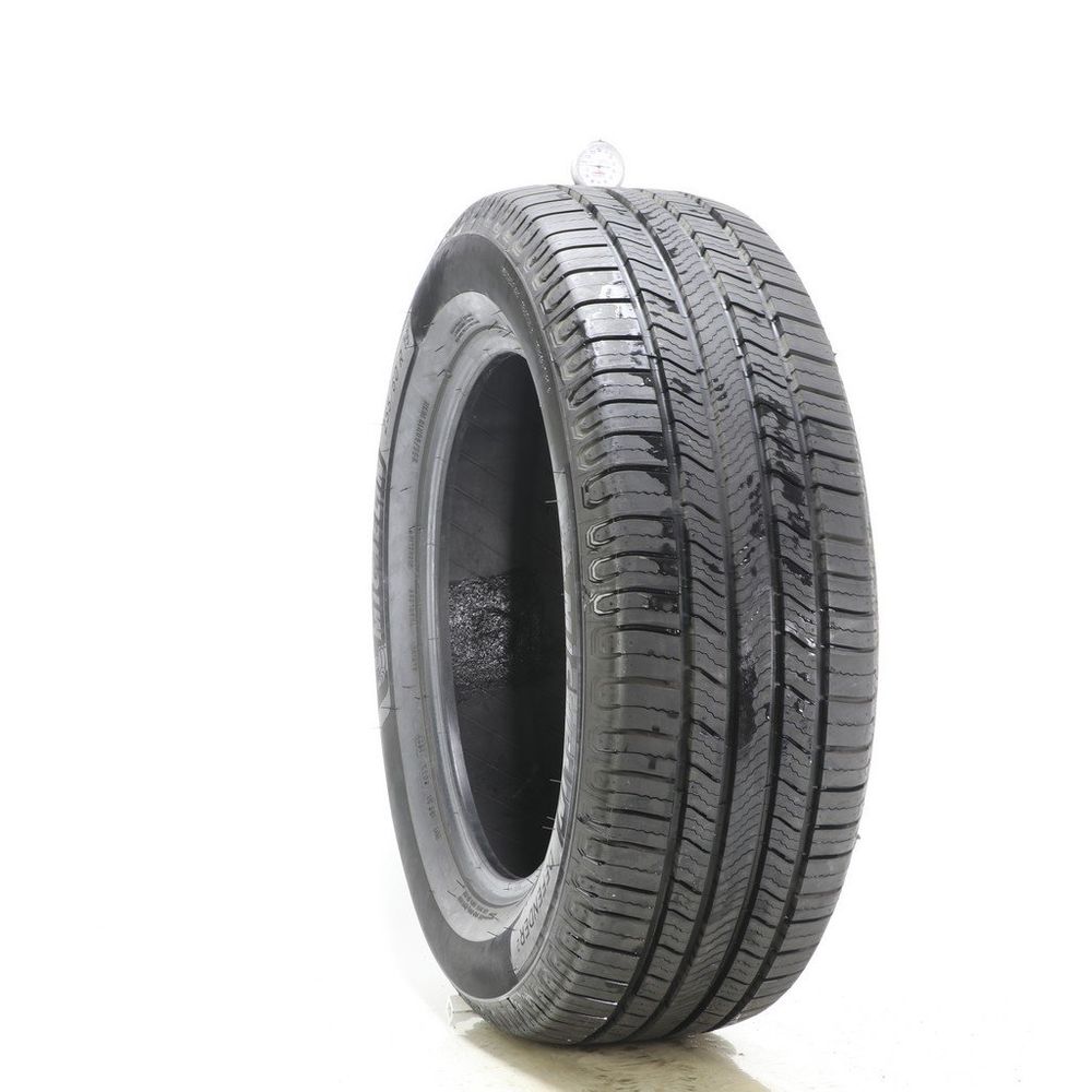 Set of (2) Used 255/60R19 Michelin Defender 2 109H - 10/32 - Image 1