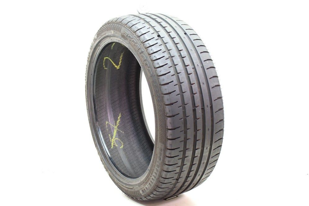 Used 235/40ZR19 Accelera Phi 96Y - 9/32 - Image 1