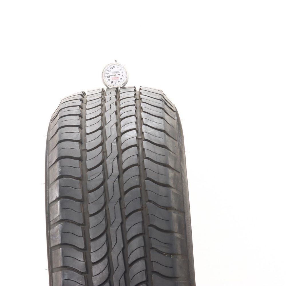 Set of (2) Used 255/65R18 Vantage Suv 111T - 10-11/32 - Image 2