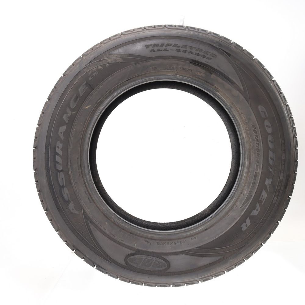 Set of (2) Used 265/65R18 Goodyear Assurance CS Tripletred AS 112H - 10.5-11/32 - Image 3