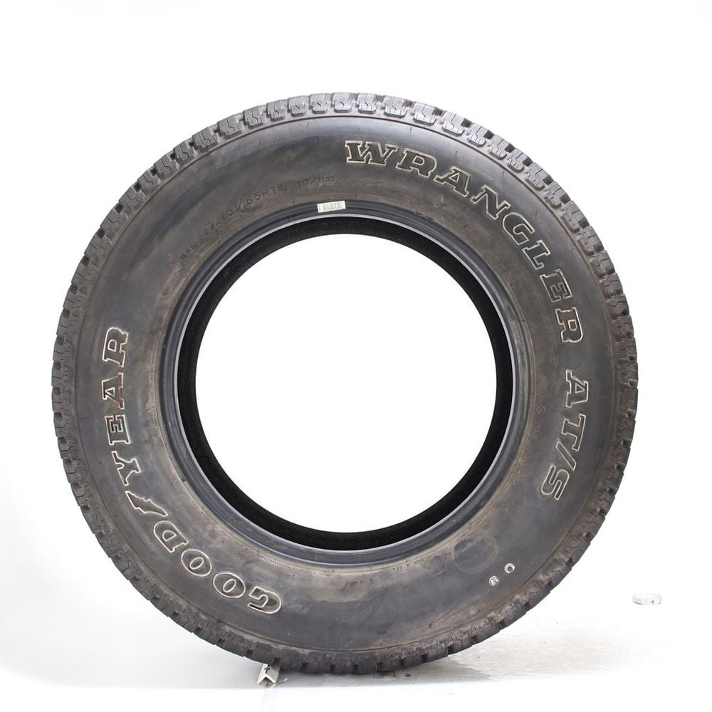 Used LT 275/65R18 Goodyear Wrangler AT/S 113/110S C - 16/32 - Image 3