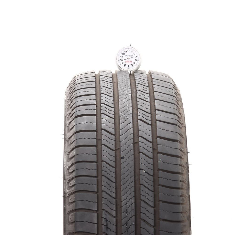 Set of (4) Used 215/55R17 Michelin Defender 2 94H - 8-9.5/32 - Image 3