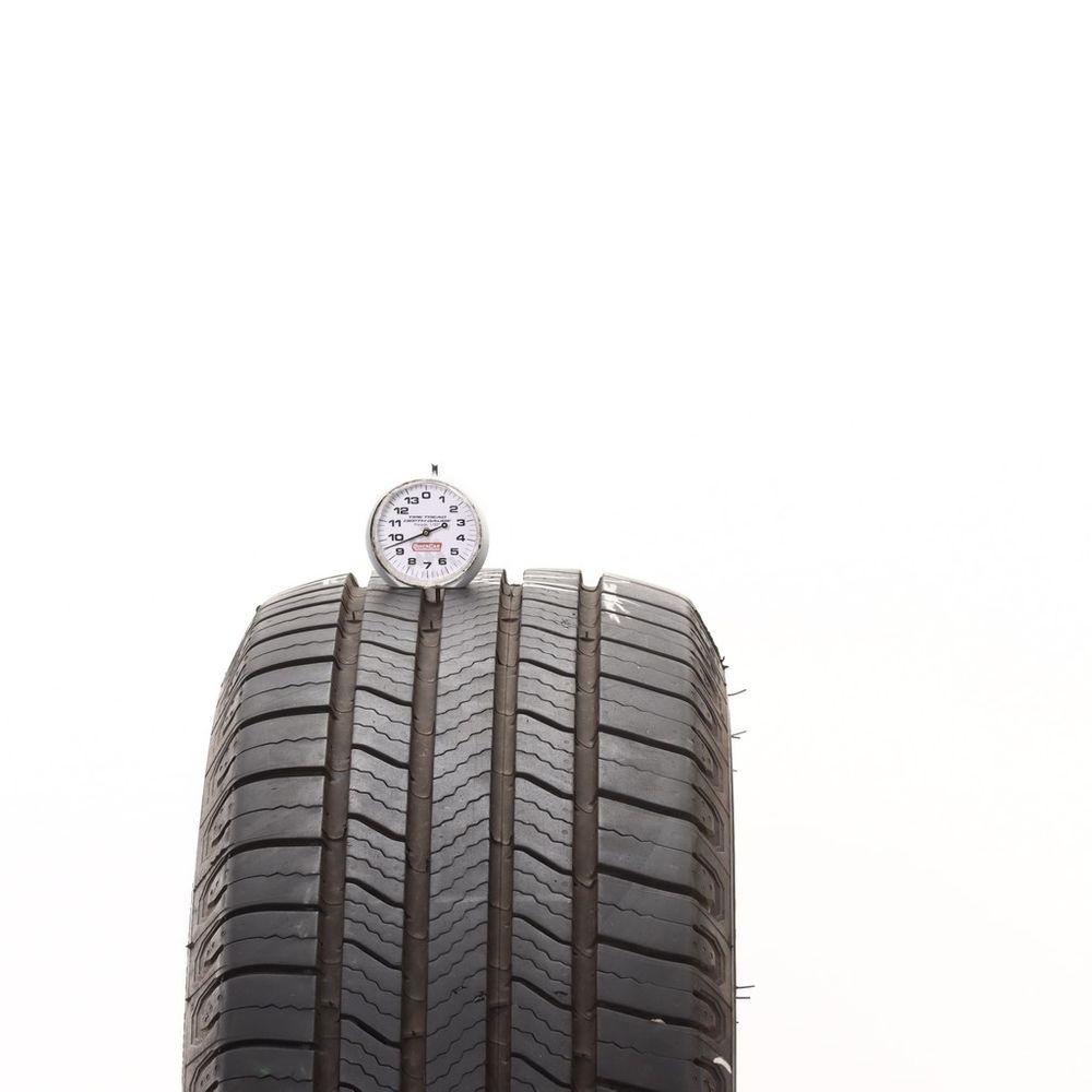 Set of (2) Used 215/60R17 Michelin Defender 2 96H - 8-9.5/32 - Image 5