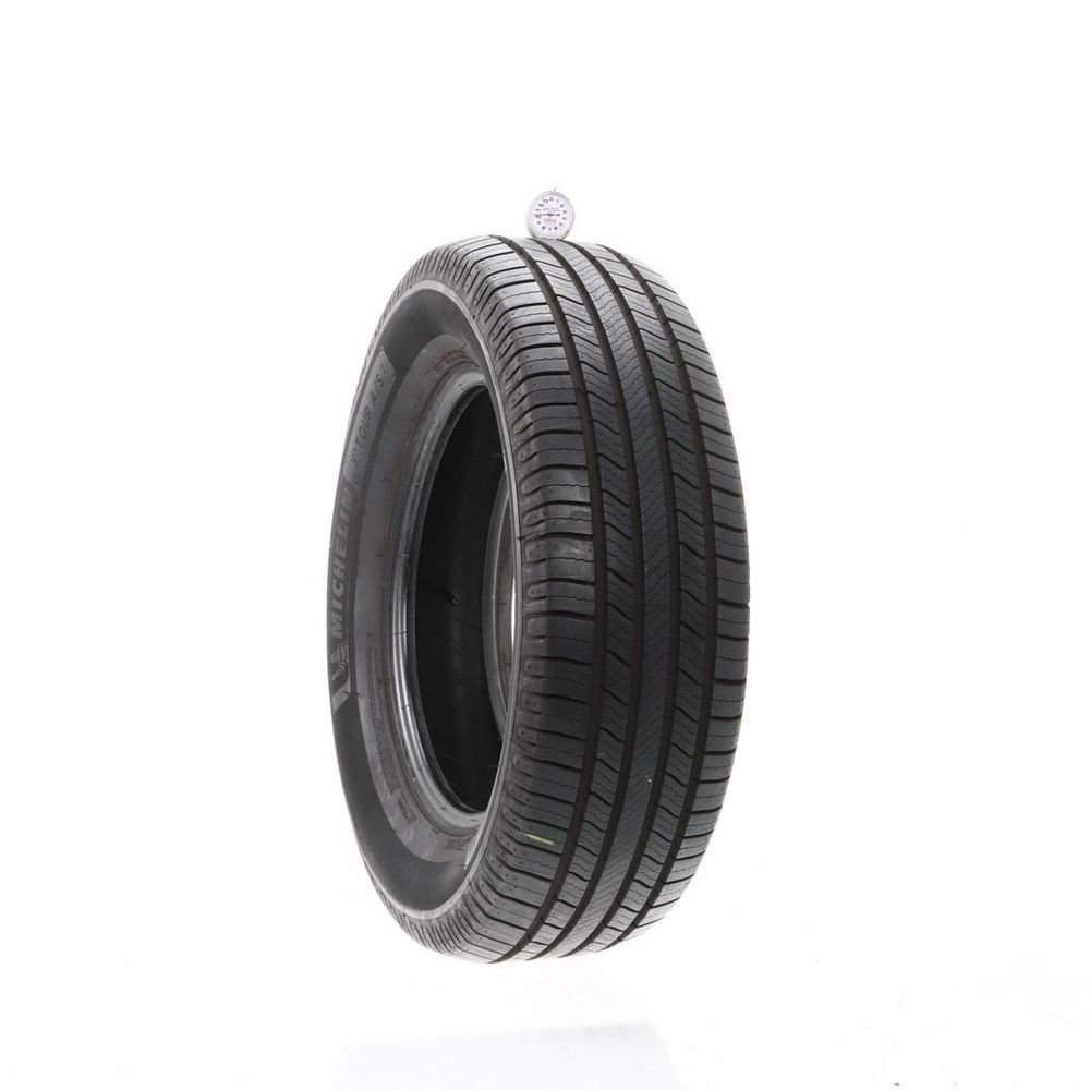 Set of (2) Used 235/65R17 Michelin X Tour A/S 2 104H - 9.5-10/32 - Image 4