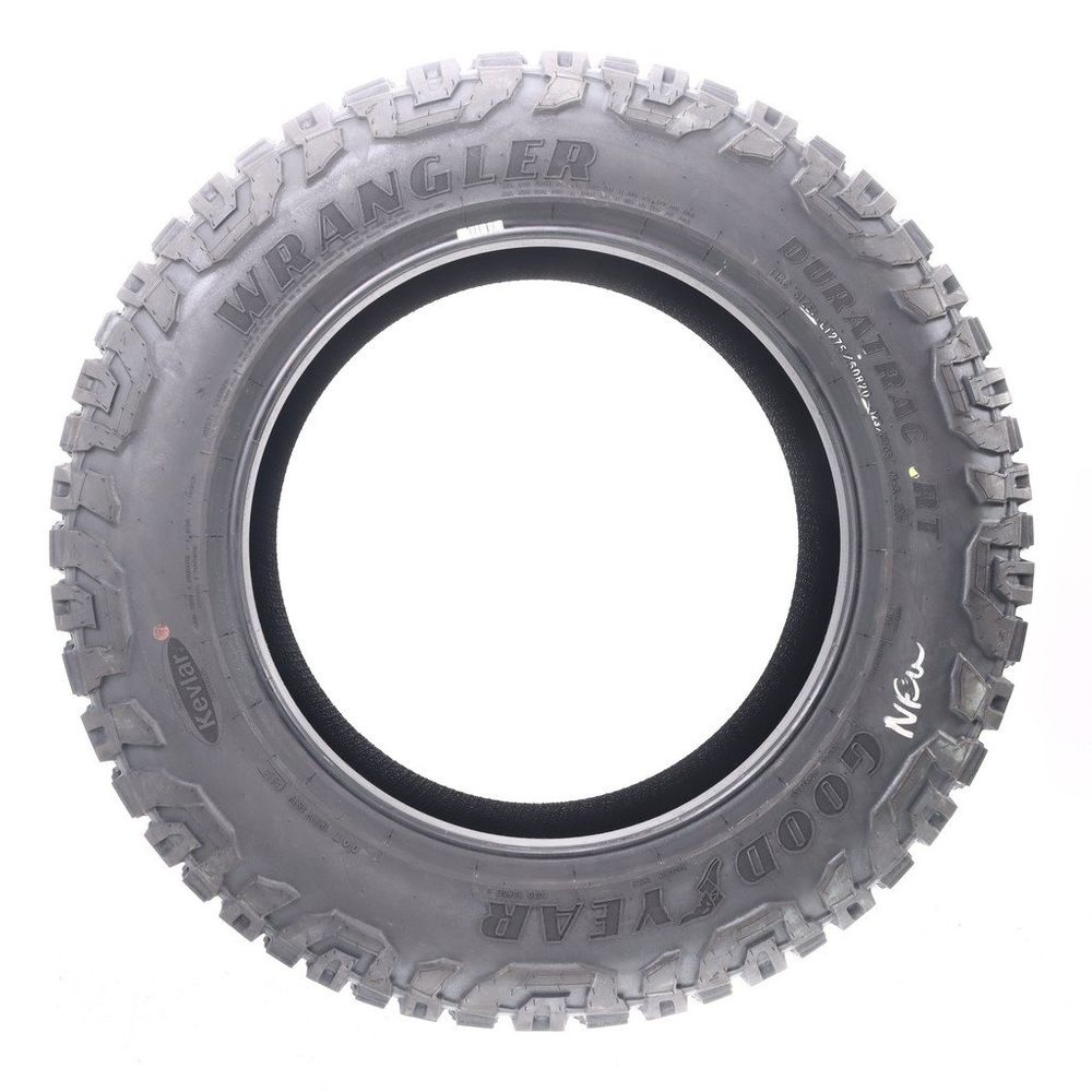 Driven Once LT 275/60R20 Goodyear Wrangler Duratrac RT Kevlar 123/120S E - 18/32 - Image 3