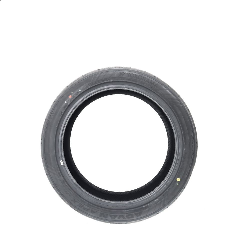 New 255/40R18 Yokohama Advan Apex V601 99Y - Image 3