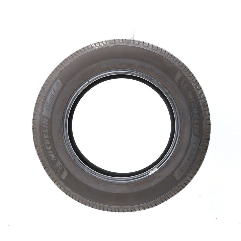 Set of (4) Used 235/65R17 Michelin X Tour A/S 2 104H - 7-8.5/32 - Image 6
