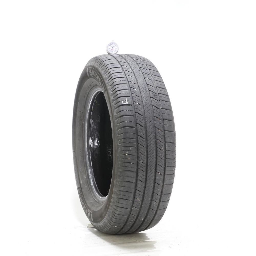 Set of (4) Used 235/65R17 Michelin X Tour A/S 2 104H - 7-8.5/32 - Image 10