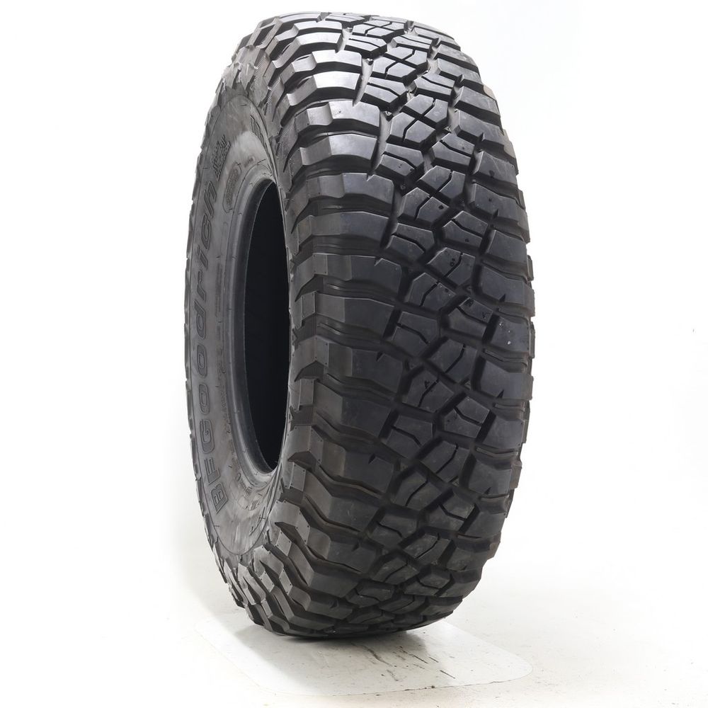 Used LT 37X12.5R17 BFGoodrich Mud-Terrain T/A KM3 124Q - 15/32 - Image 1