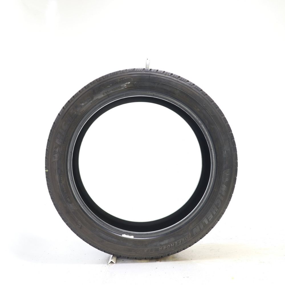 Set of (2) Used 235/45R19 Michelin Defender LTX M/S 95H - 8.5-9.5/32 - Image 3