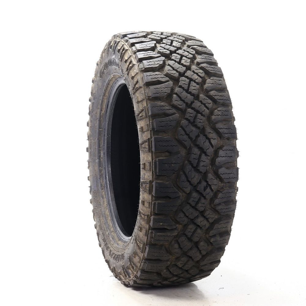 Set of (2) Used LT 285/60R20 Goodyear Wrangler Duratrac 125/122Q E - 17/32 - Image 1