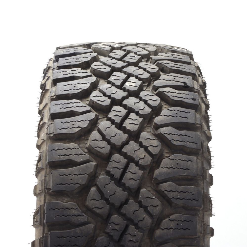 Set of (2) Used LT 285/60R20 Goodyear Wrangler Duratrac 125/122Q E - 17/32 - Image 2