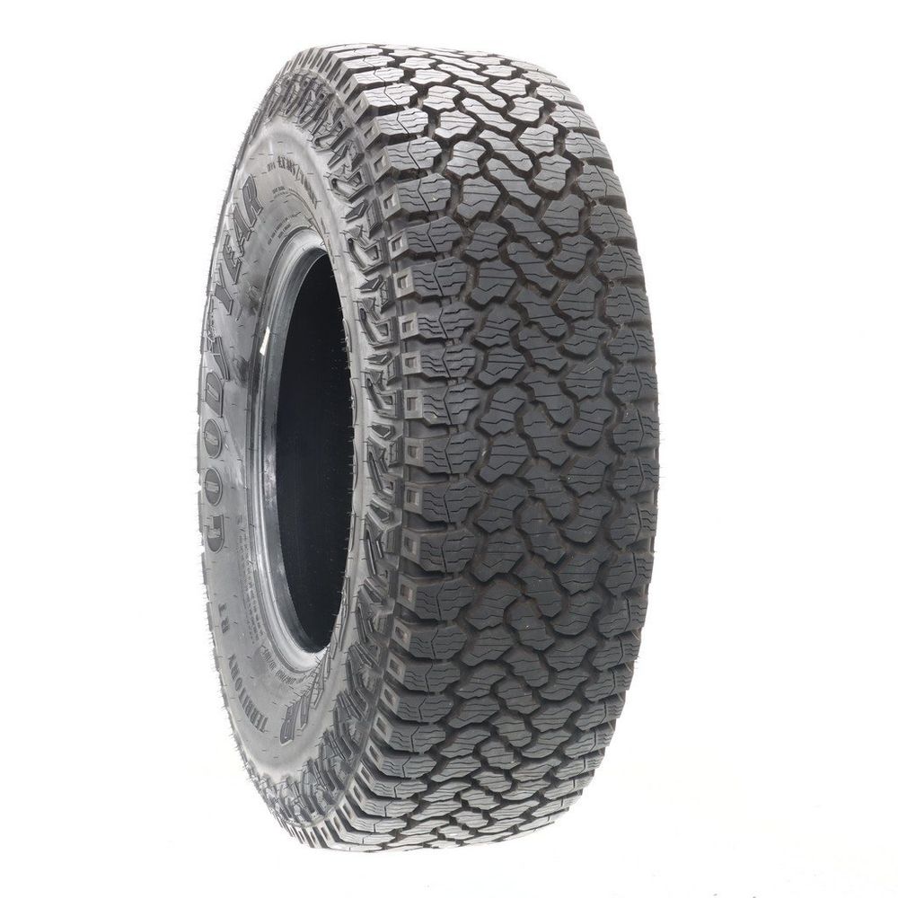 Used LT 315/70R17 Goodyear Wrangler Territory RT 113/110S C - 16/32 - Image 1