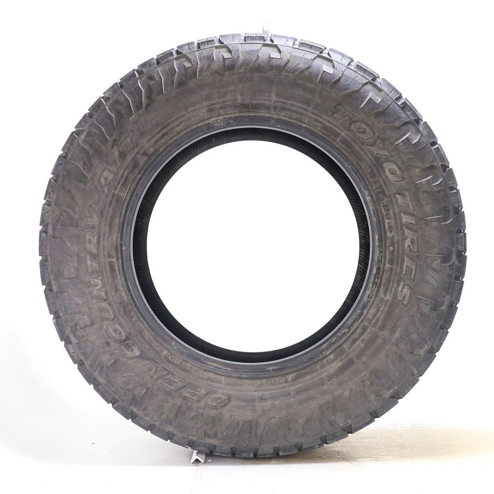 Set of (2) Used LT 275/70R18 Toyo Open Country A/T III 125/122S E - 10-10.5/32 - Image 3