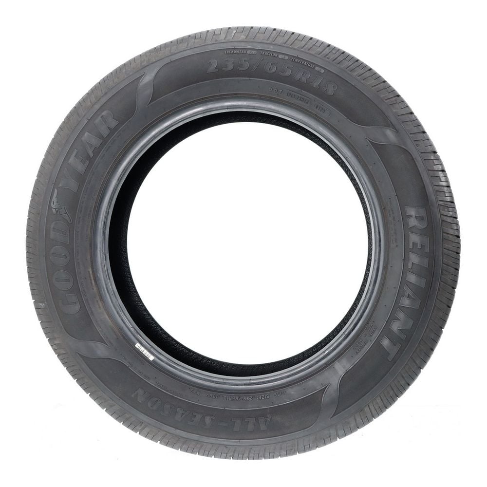 Set of (2) Used 235/65R18 Goodyear Reliant All-season 106V - 7.5-8/32 - Image 6