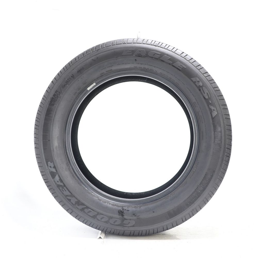Set of (2) Used 255/60R19 Goodyear Eagle RS-A 108H - 8-9/32 - Image 6