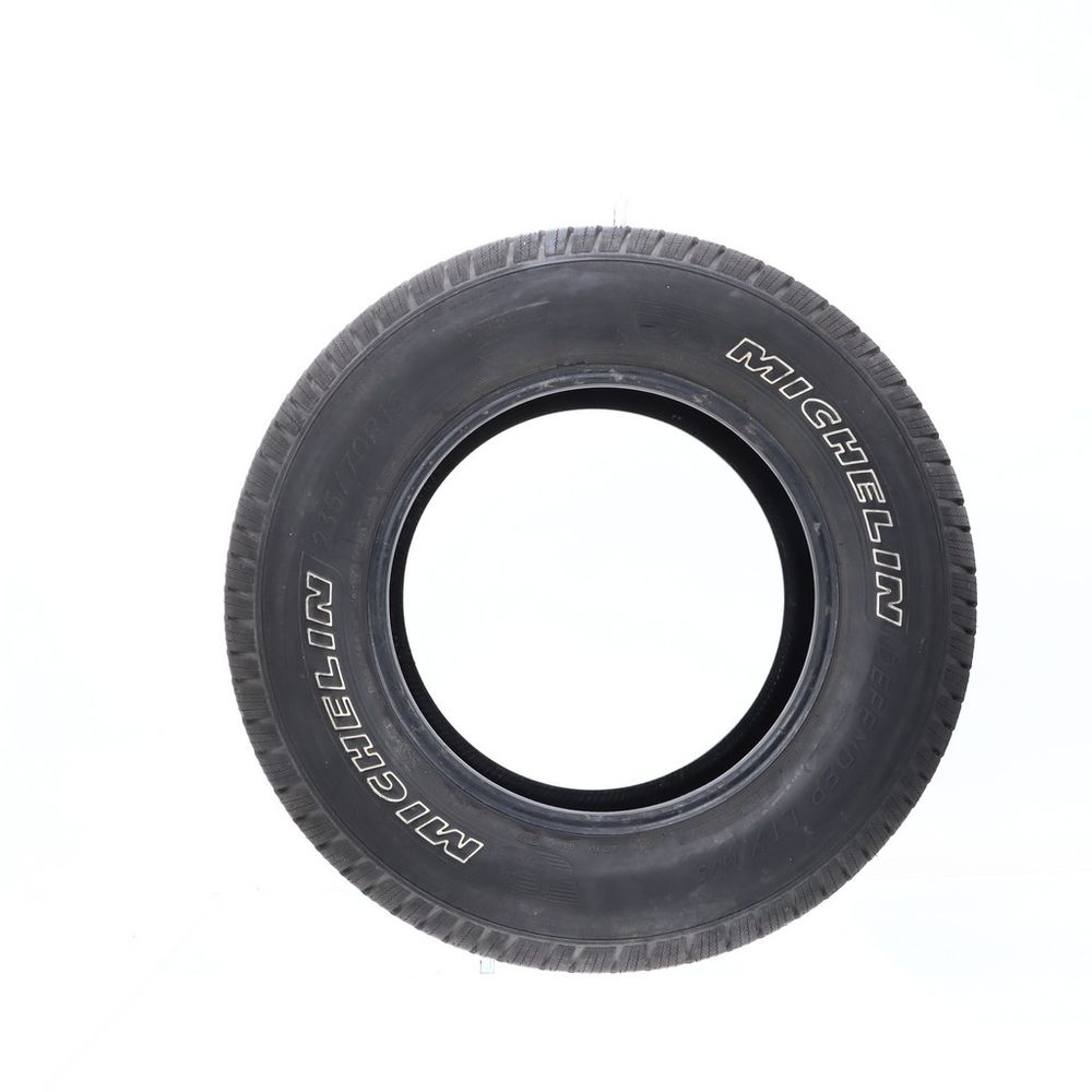 Set of (2) Used 235/70R16 Michelin Defender LTX M/S 109T - 8-9/32 - Image 3