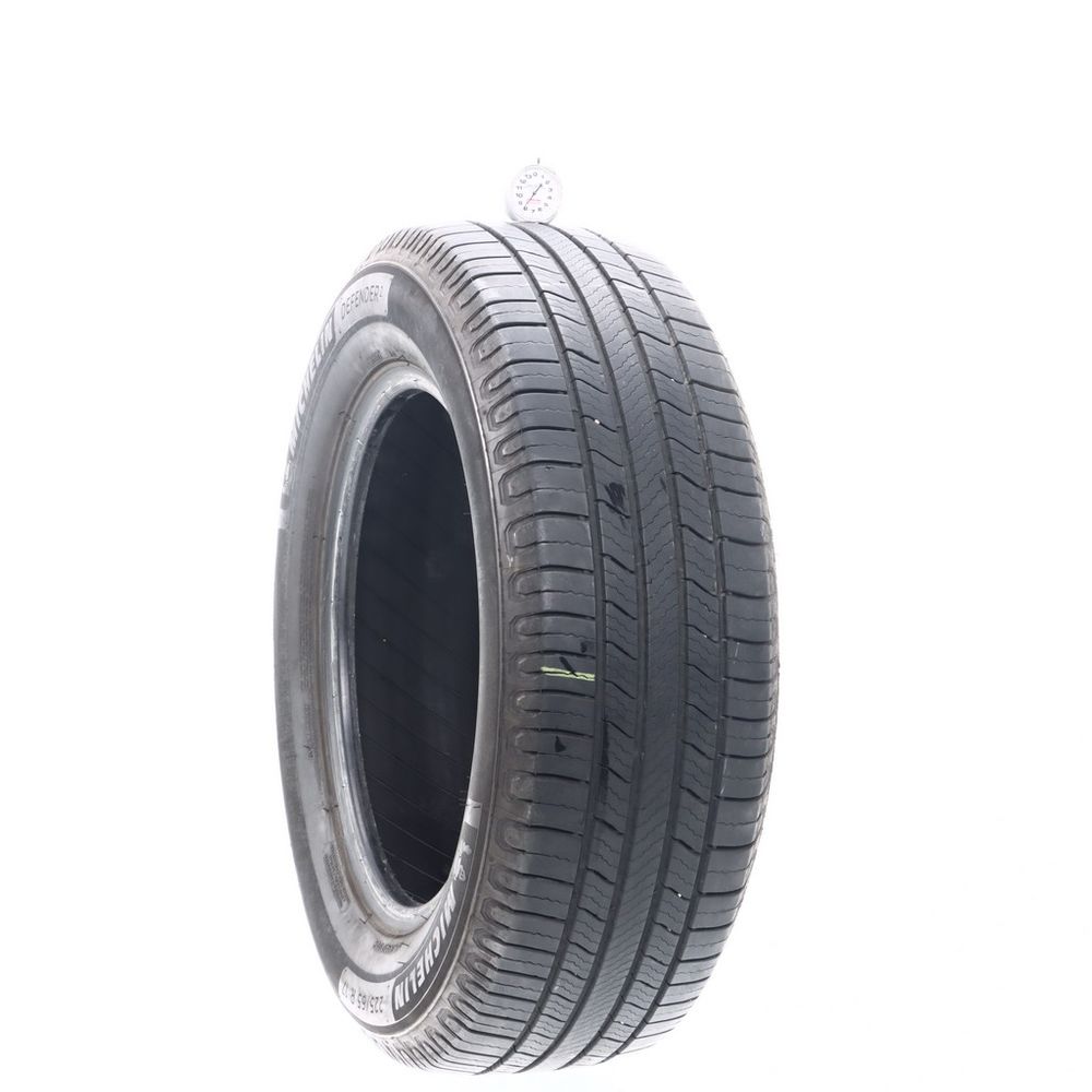 Set of (4) Used 225/65R17 Michelin Defender 2 102H - 6.5-8/32 - Image 4