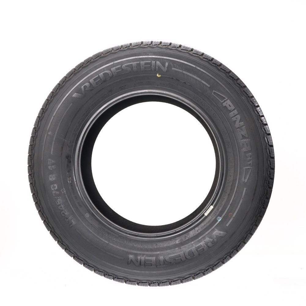 New LT 245/70R17 Vredestein Pinza HT 119/116R E - Image 3