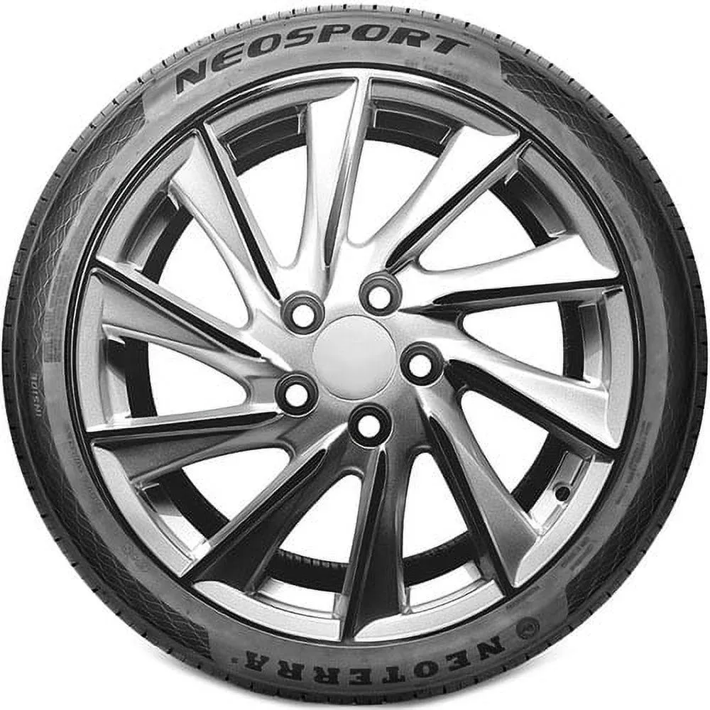 New P 305/40R22 Neoterra NeoSport 114W - Image 2