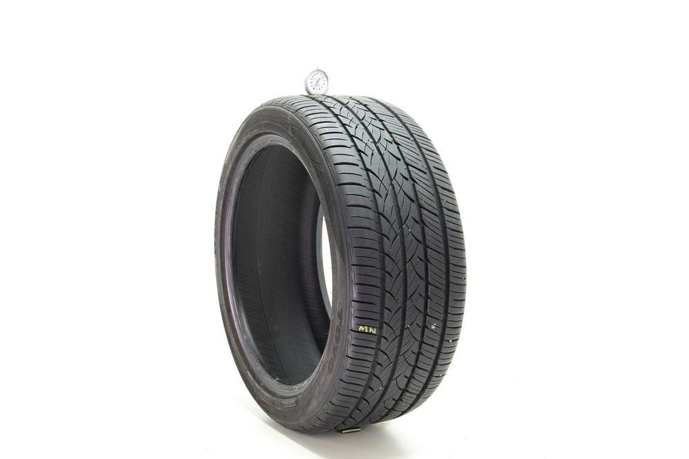 Set of (2) Used 245/40R18 Toyo Versado Noir E 93V - 8-8.5/32 - Image 1