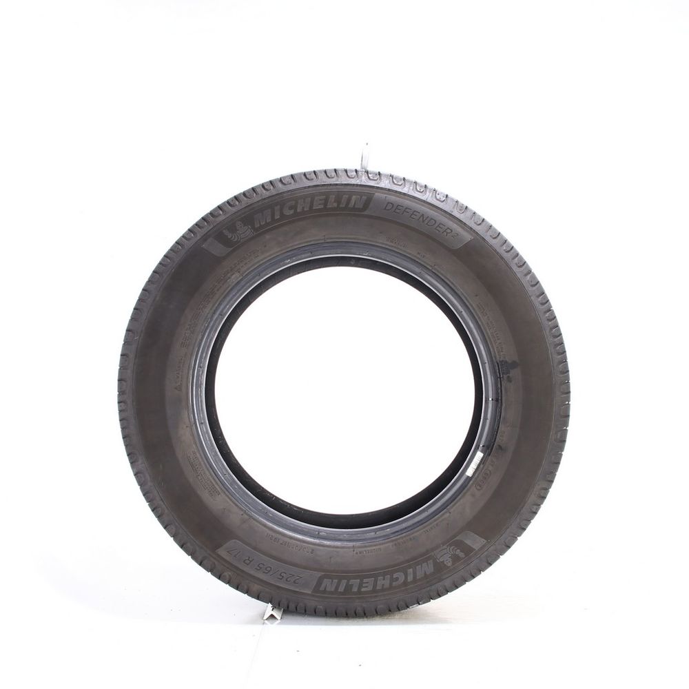 Set of (4) Used 225/65R17 Michelin Defender 2 102H - 7.5-8/32 - Image 3