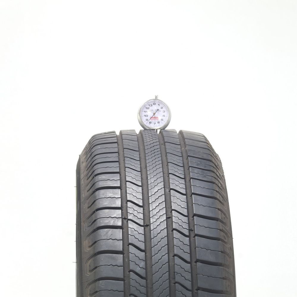 Used 215/65R16 Michelin Defender 2 98H - 8.5/32 - Image 2