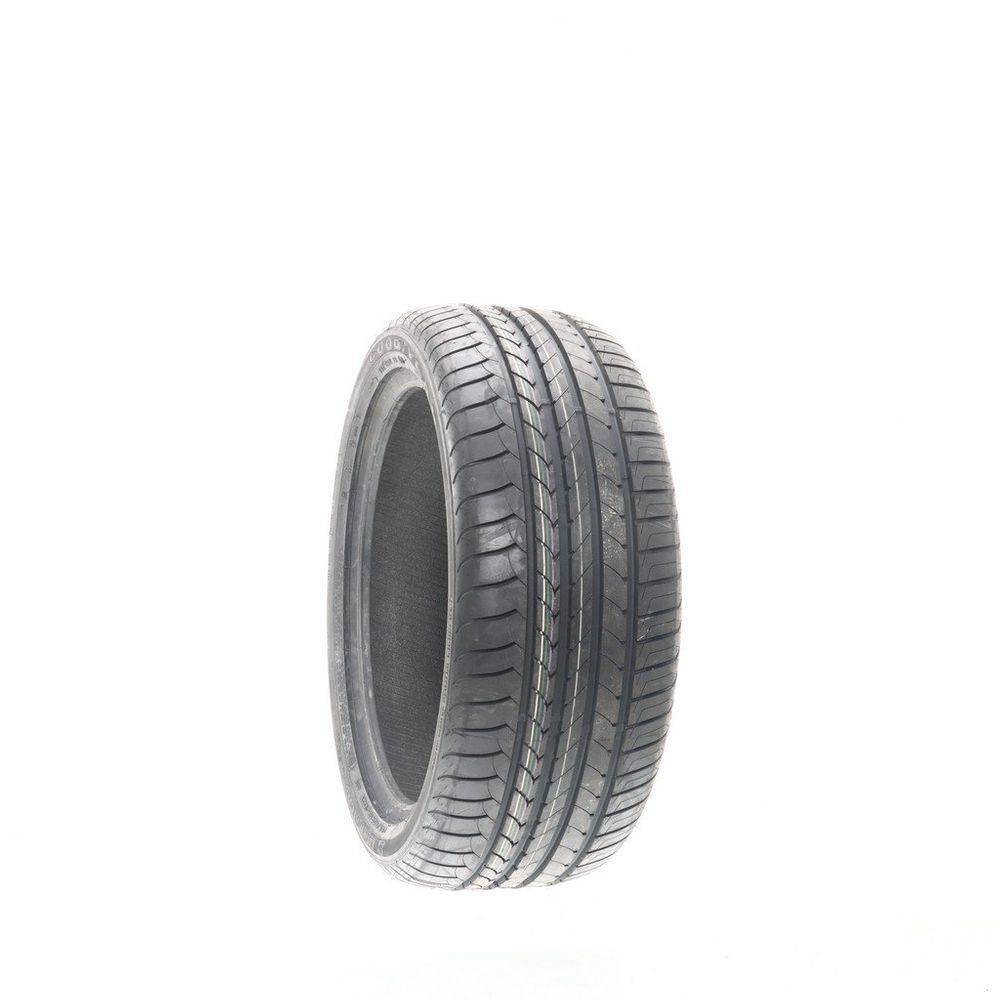 New 255/40R19 Goodyear EfficientGrip Run Flat AOE 100Y - Image 1