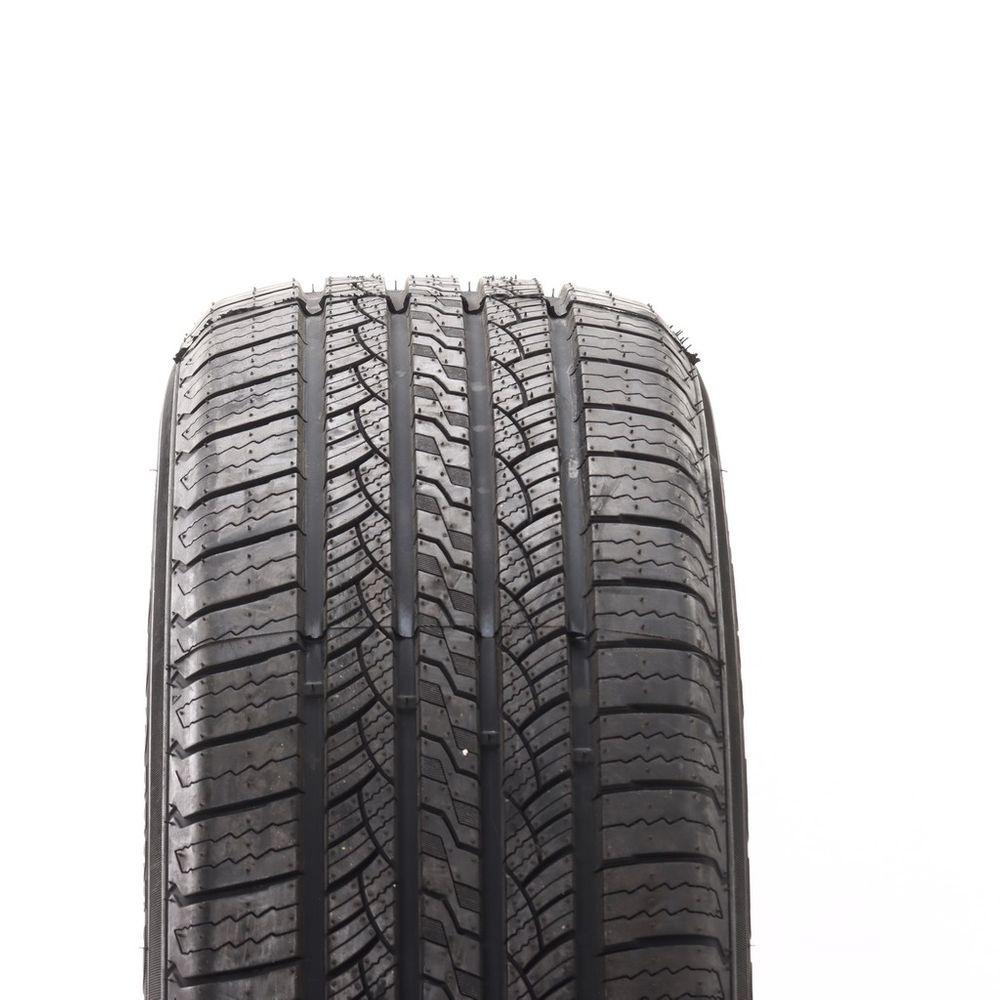 New 235/55R19 Groundspeed Voyager HT A/S 105V - Image 2