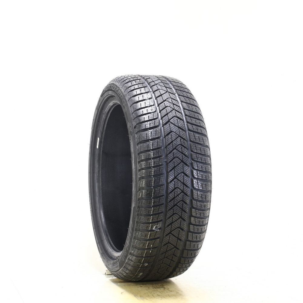 Set of (4) New 245/40R19 Pirelli Winter Sottozero 3 Run Flat 98H - Image 1