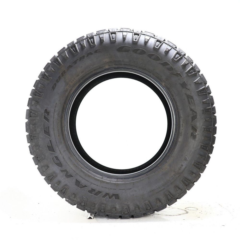 New 255/75R17 Goodyear Wrangler Duratrac 115S - 16/32 - Image 3
