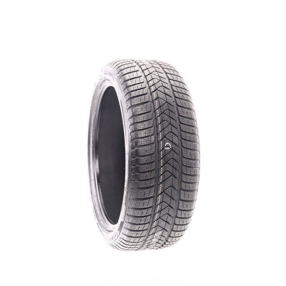 Set of (2) New 245/40R19 Pirelli Winter Sottozero 3 MOE Run Flat 98V - Image 1