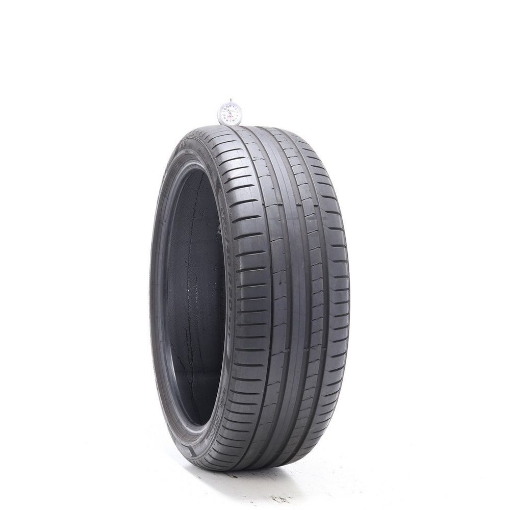Set of (2) Used 225/40R20 Pirelli P Zero PZ4 Run Flat 94Y - 5.5-6/32 - Image 1