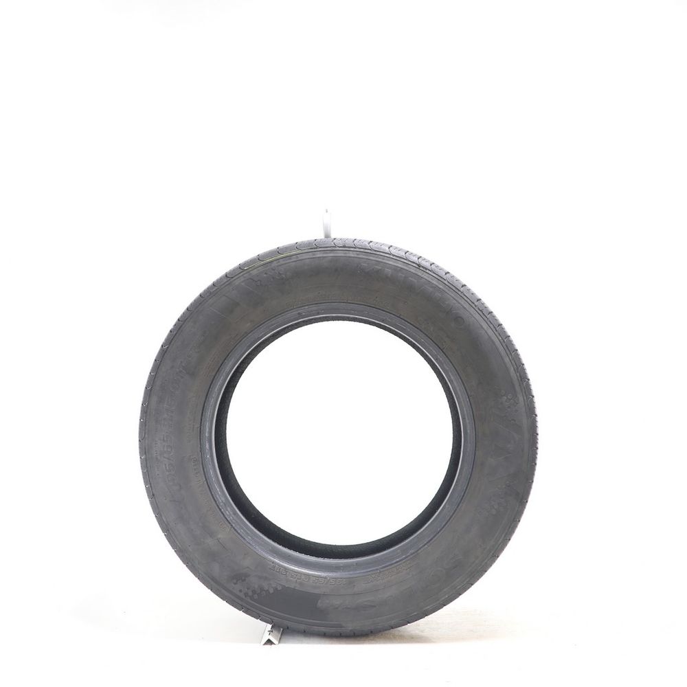Set of (2) Used 195/65R15 Kumho Solus TA11 91T - 5-6/32 - Image 3
