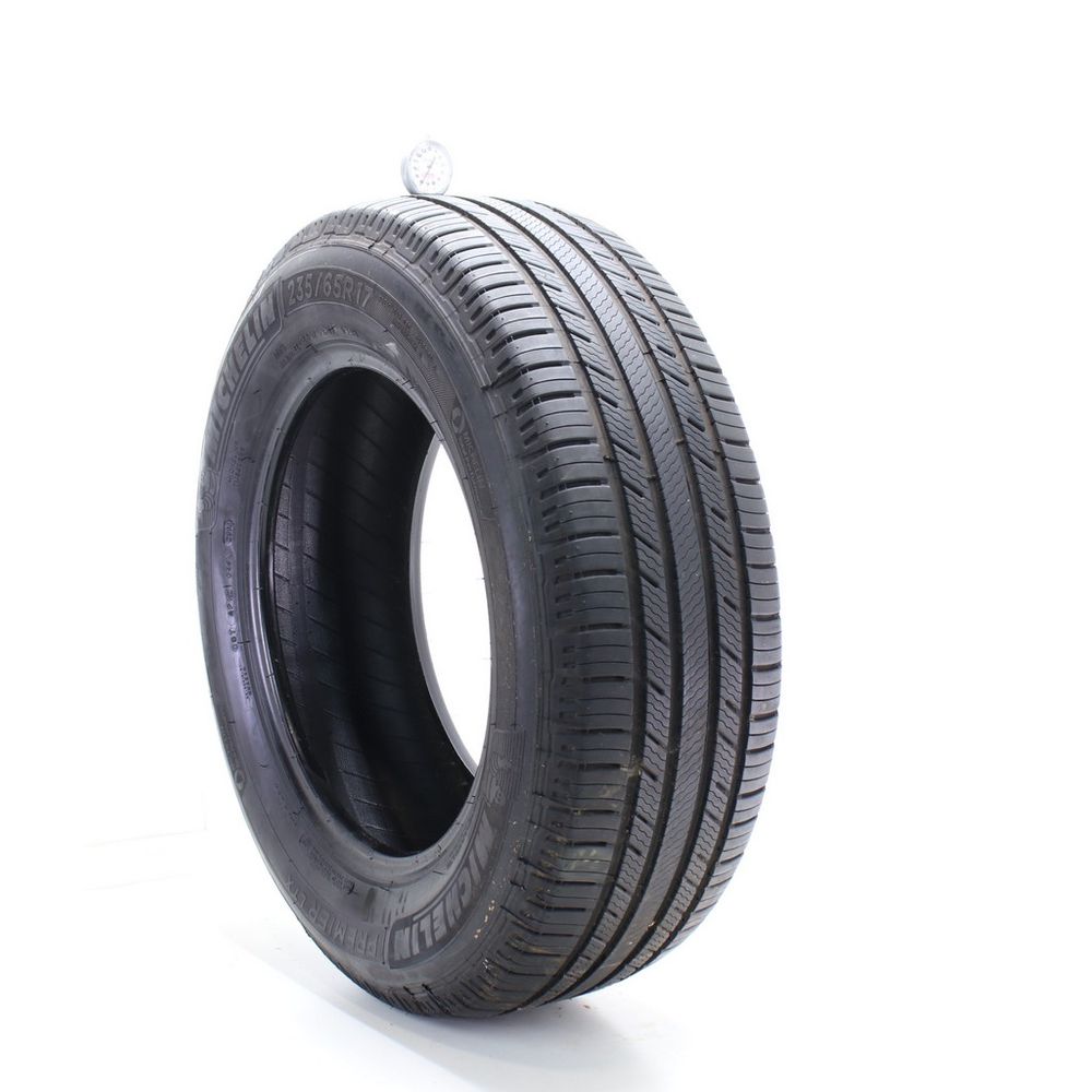 Set of (2) Used 235/65R17 Michelin Premier LTX 104H - 6.5-8/32 - Image 4