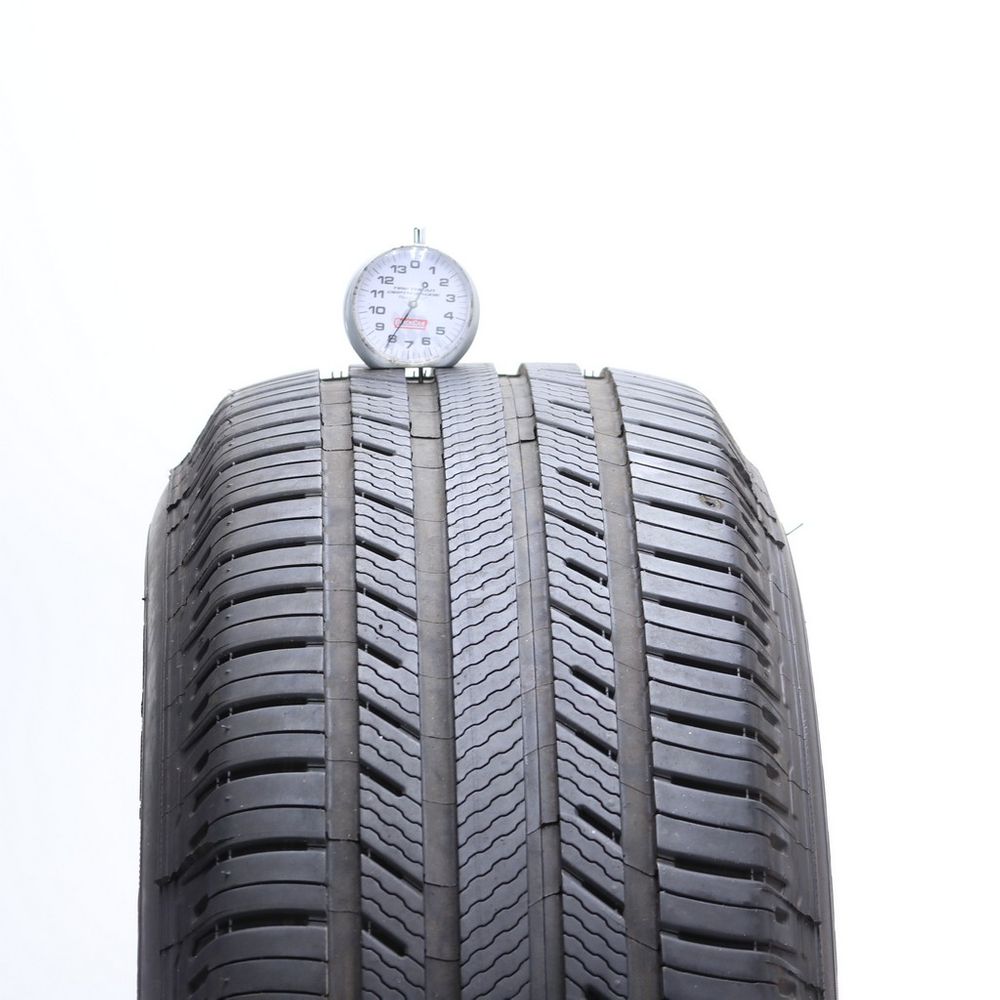 Set of (2) Used 235/65R17 Michelin Premier LTX 104H - 6.5-8/32 - Image 5